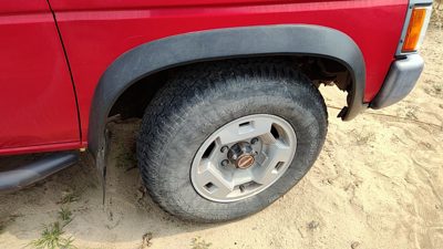 92-95 Nissan Pathfinder Passenger Right Front Wheel Flare Moulding Oem Fender
