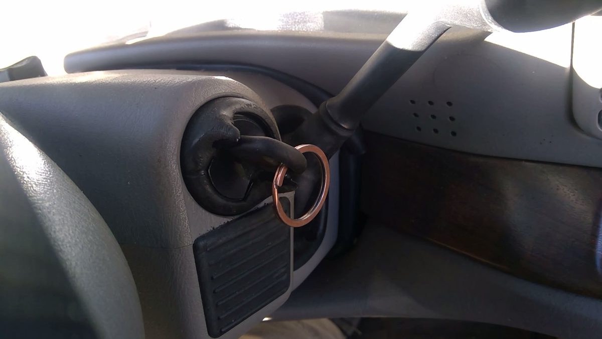 1999 Buick Park Ave Ignition Switch(w/o Cyl& Key)