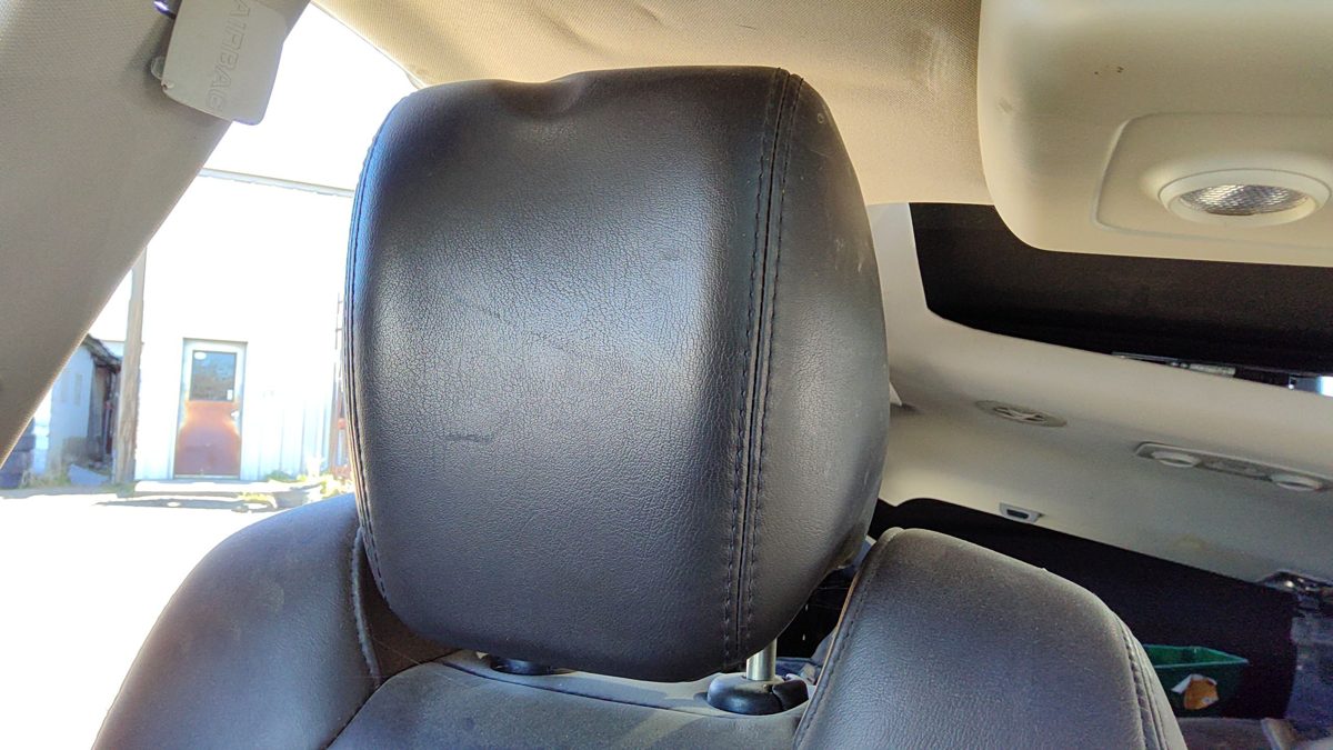 2008-2012 Gmc Acadia Passenger Right Front Headrest Oem Black 25941755