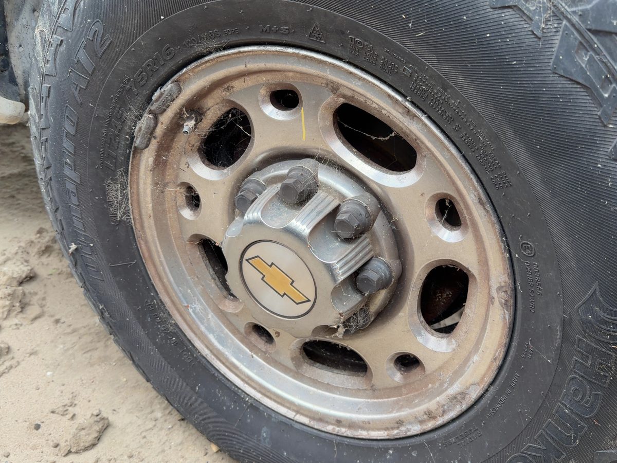 1996-2002 Chevy Express Van 2500 16" Aluminum Wheel Oem Factory 8 Lug Rim Oem #1