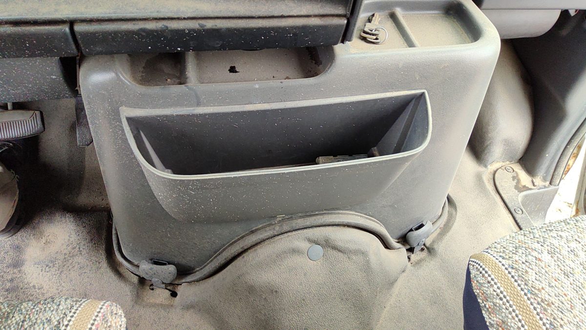 96 Van E250 Center Console Dog House Assembly Complete Engine Cover Oem Gray