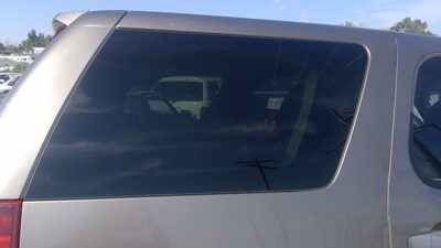 2009-2014 Chevy Tahoe Passenger Right Rear Quarter Glass Back Side Window Oem