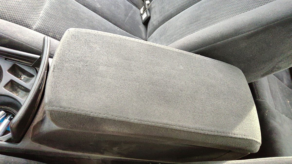 2007-2009 Nissan Altima Center Console Lid Only Arm Rest Fold Down Charcoal G
