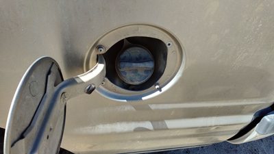 1999-2002 Ford Expedition Fuel Filler Neck Assembly With Gas Cap Oem Xl1Z9034Aa