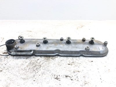 1999-2008 Chevy Silverado 1500 Right Valve Cover With Bolts Oem 12570428
