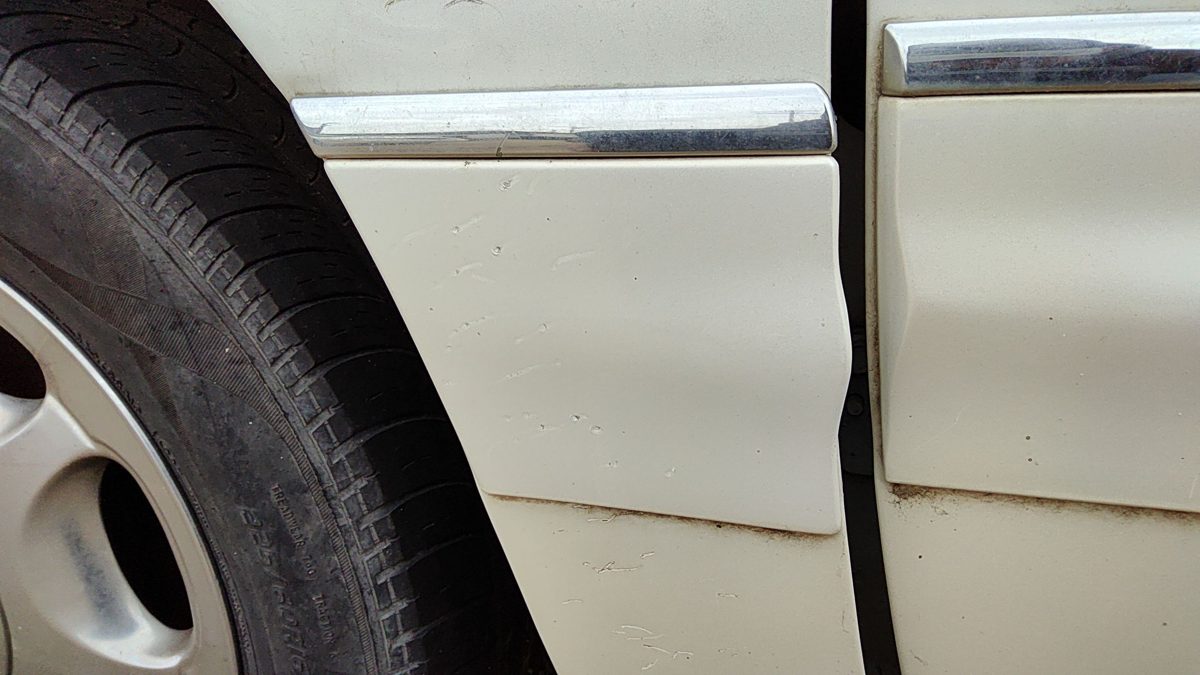 1997-05 Buick Park Ave Driver Left Moulding From Fender Oem Trim Strip White 78u