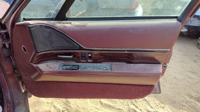 1998 Buick Lesabre Passenger Right Front Door Trim Panel With Switches Red