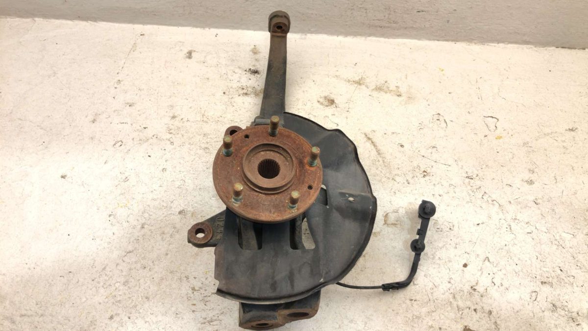 06-12 Ford Fusion Driver Left Front Spindle Steering Knuckle With Wheel Hub Oem