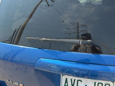 2005 Saturn Vue Wiper Arm