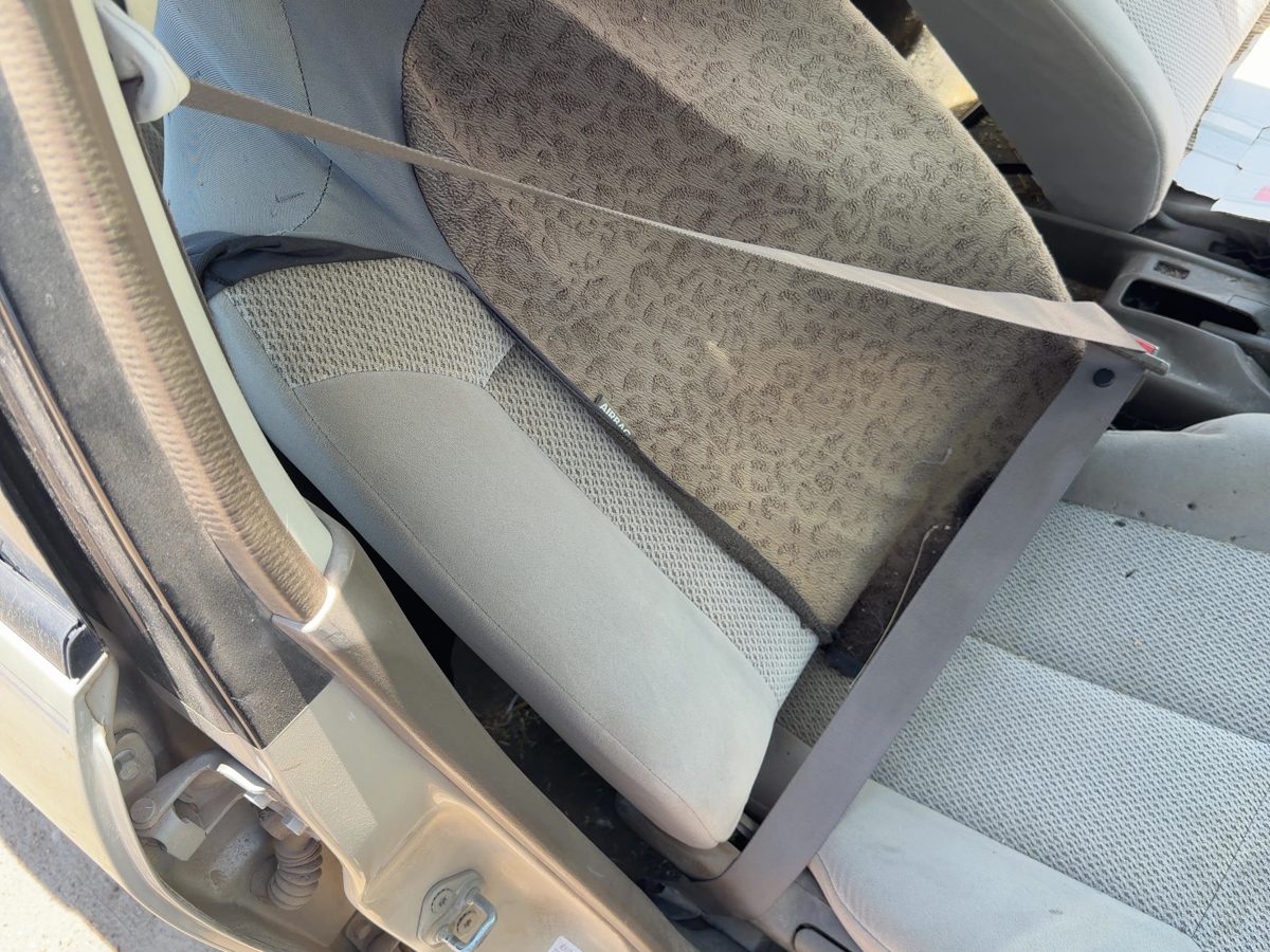00 Mazda Protege Dx Passenger Right Front Seat Belt Retractor Oem Shoulder Brown