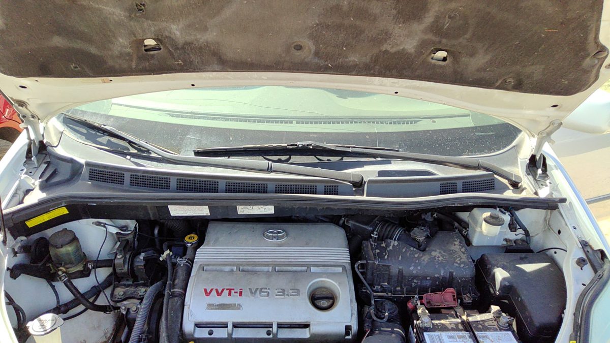 2004 Toyota Sienna Windshield Wiper Cowl Vent Trim Panel Oem Cover