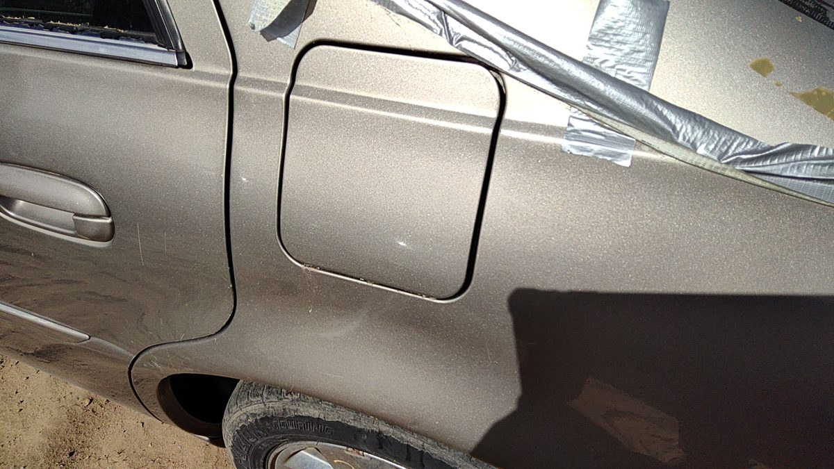 00-03 Cadillac Deville Dts Fuel Tank Door With Hinge Gas Lid Filler Shale 156