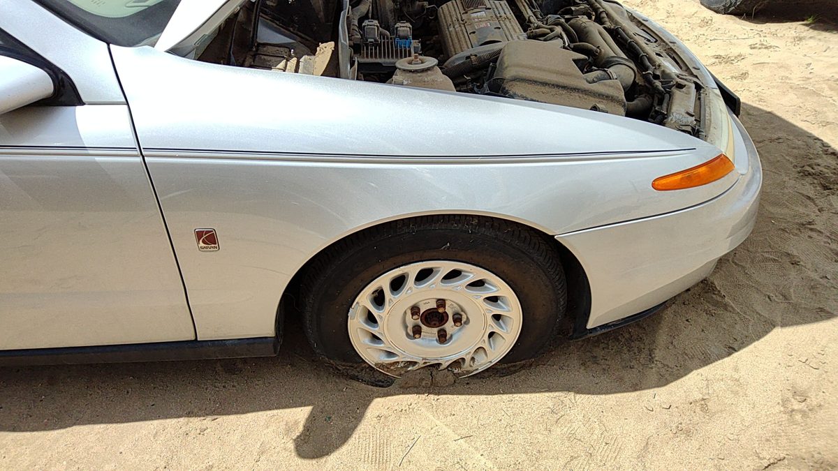2002 Saturn L Series Fender