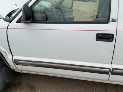 1998 Blazer S10/jimmy S15 Front Door