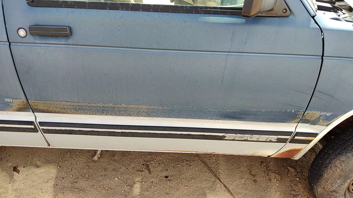 1994 Blazer S10/jimmy S15 Front Door
