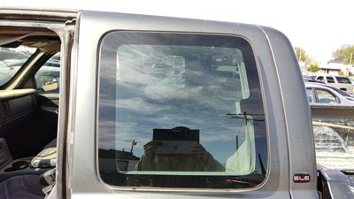 1999-2006 Gmc Sierra 2500 Driver Left Rear Side Window Door Glass Oem Back