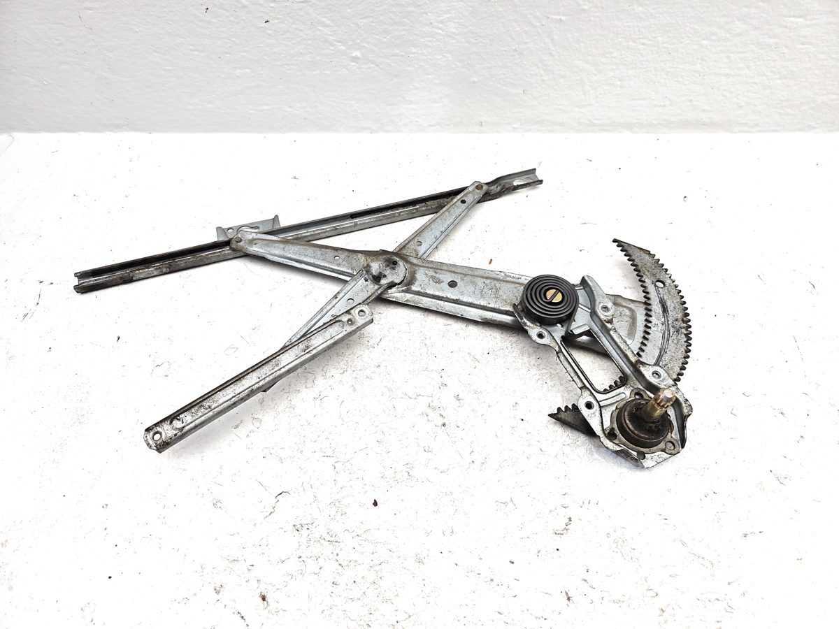 1988-1991 Honda Civic Driver Left Manual Window Regulator Oem Sedan 2716769
