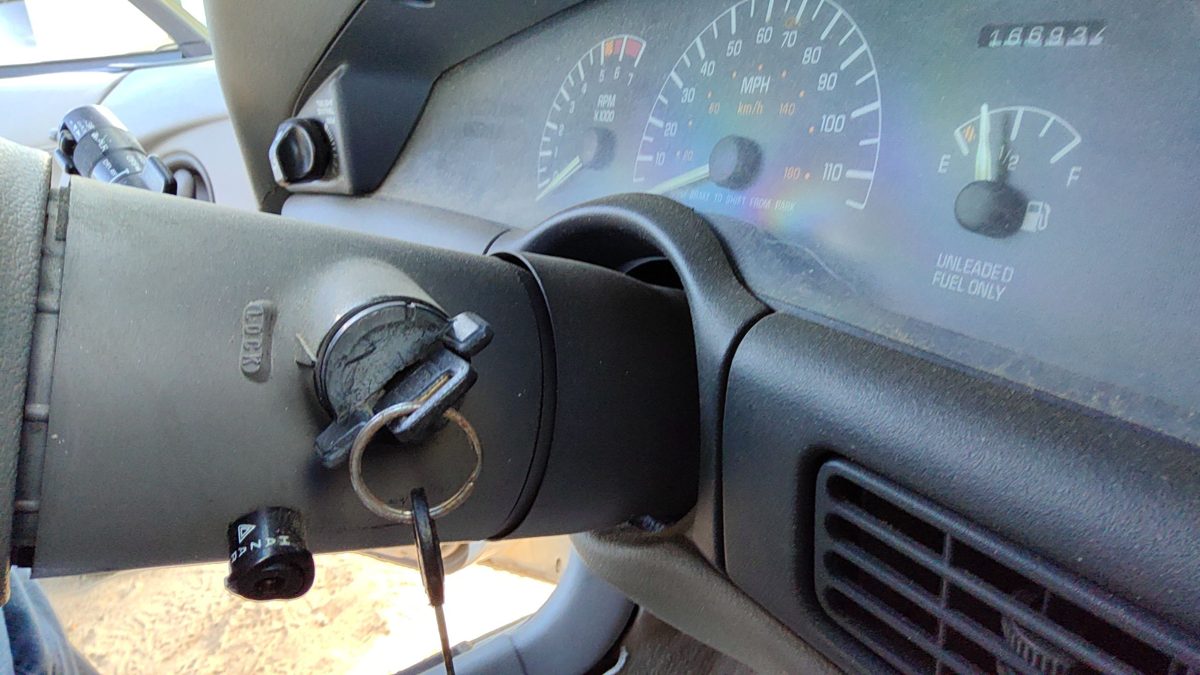 1994 Pontiac Bonneville Ignition Switch(w/o Cyl& Key)