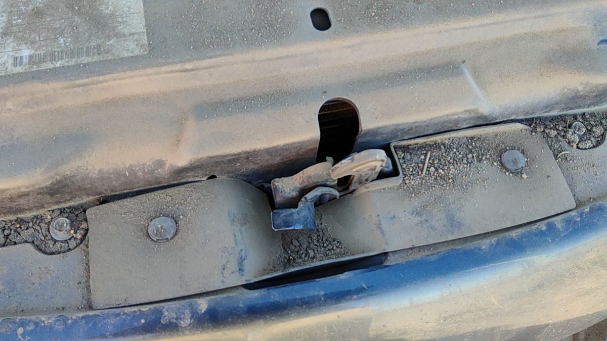 1998-2002 Dodge Intrepid Hood Latch Assembly With Bracket Oem 05003851Ag