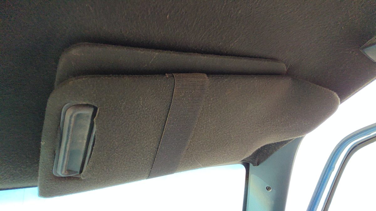 1994 Chevy S10 Blazer Passenger Right Sun Visor Oem Black
