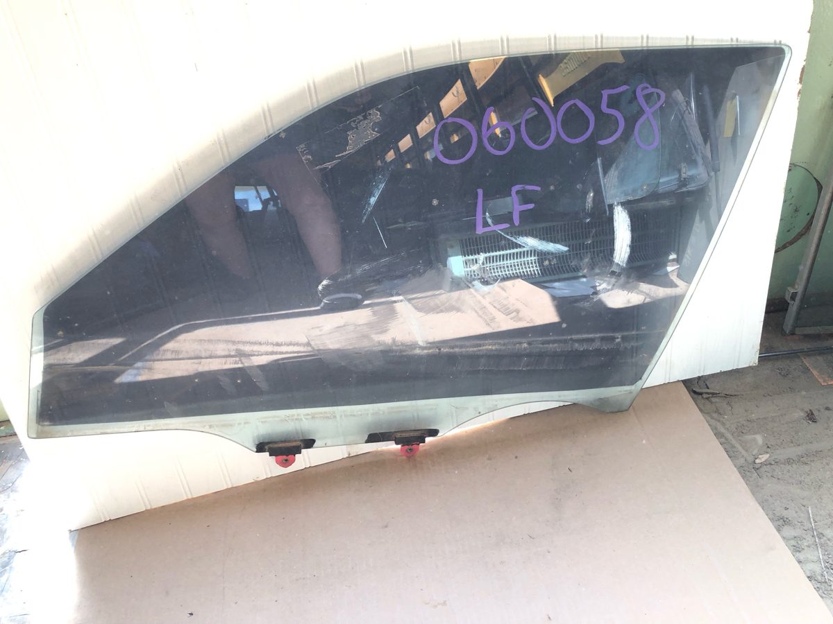 1992-1996 Toyota Camry Driver Left Front Side Window Door Glass Oem 681020601083