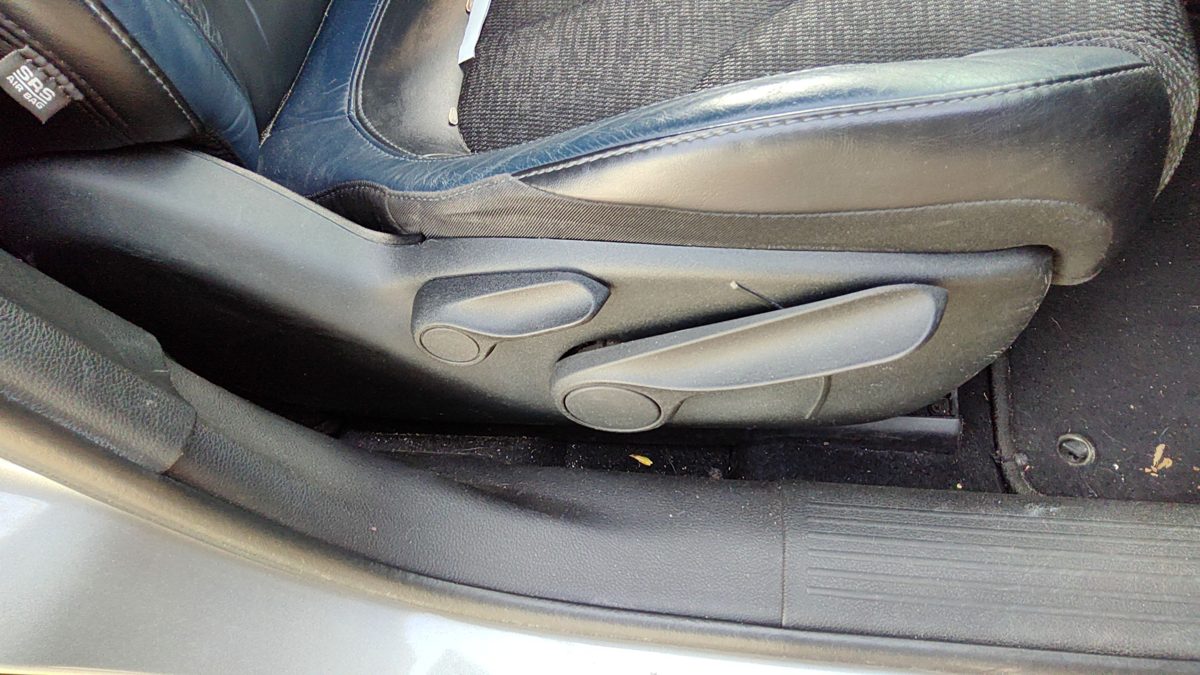 2015 Chrysler 200 Passenger Right Side Seat Trim Panel Oem Black X9