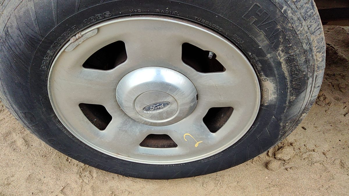 2006 Ford Pickup F150 Wheel