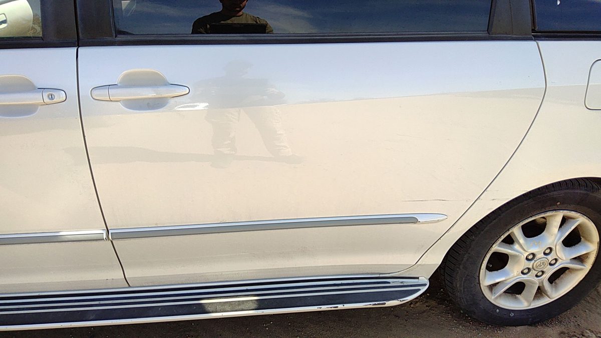 2004 Toyota Sienna Rear Door