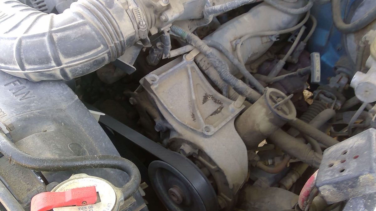 1994 Ford Ranger Power Steering Pump With Mount Bracket Oem 4.0L F37A-19E708-Ea