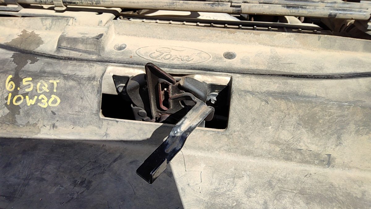 1999-2007 F250 Super Duty Hood Latch Assembly With Bracket Oem