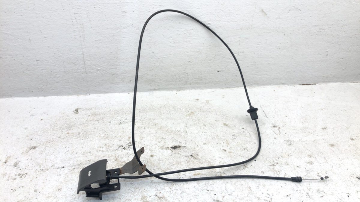 2002 Cadillac Eldorado Hood Release Lever With Cable Oem