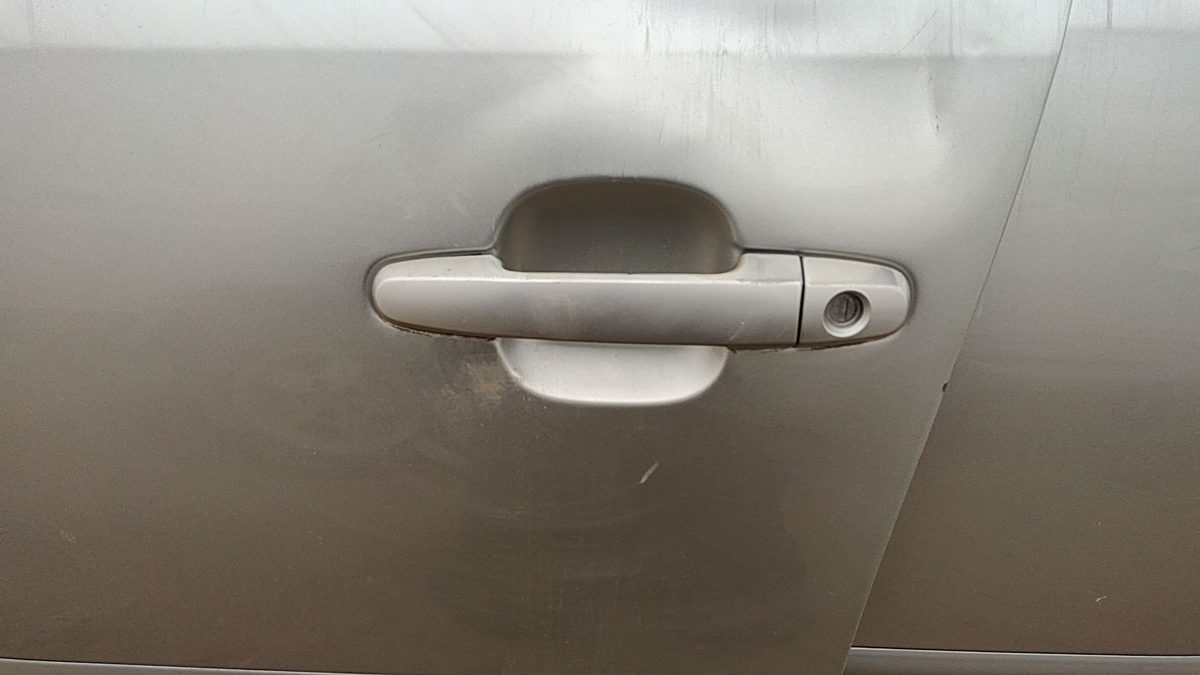 02-06 Toyota Camry Driver Left Front Outside Door Handle 1C8 Lunar Mist Metallic