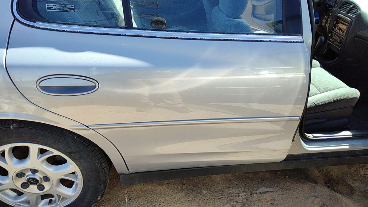 2000 Olds Intrigue Rear Door