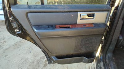 07-14 Expedition Driver Left Rear Door Trim Panel With Switches Back Black/Camel