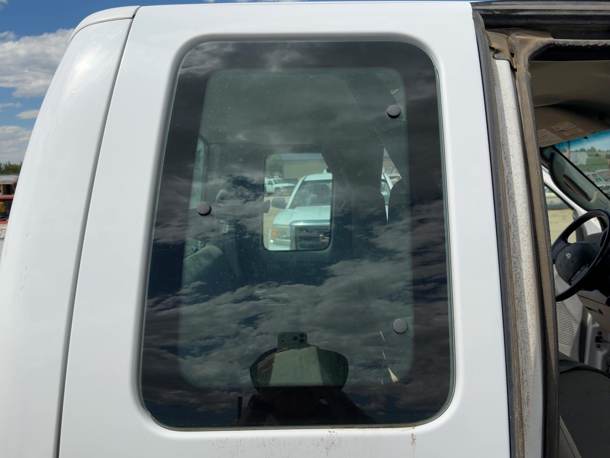 1999-2016 Ford F350 Passenger Right Rear Side Window Door Glass Oem Back