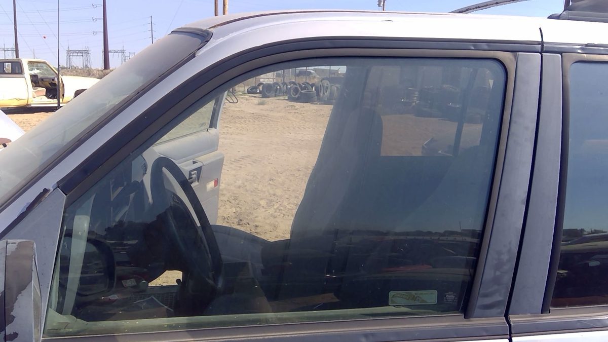 1991-1994 Ford Explorer Driver Left Front Side Window Door Glass Oem