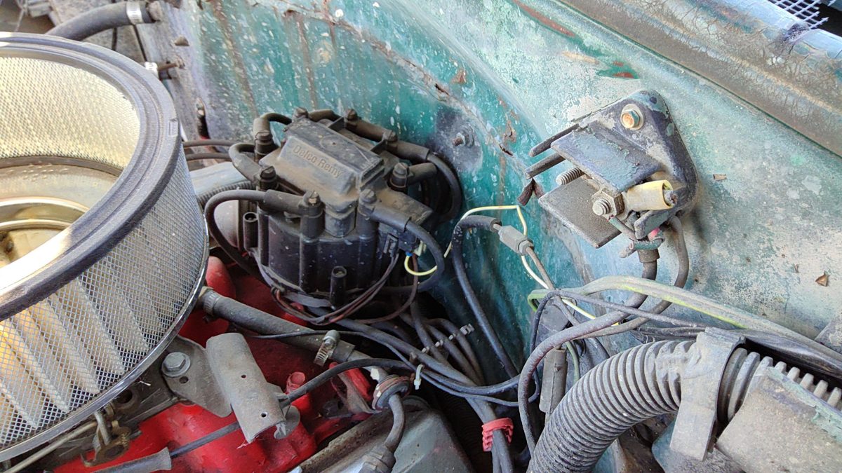 1975-1977 Silverado C10 5.7L Ignition Distributor Oem 01103253