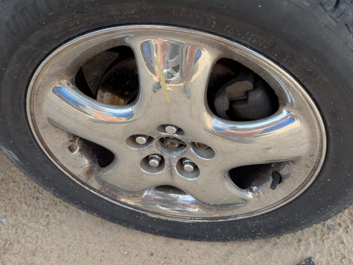 2002 Chrysler Pt Cruiser Wheel