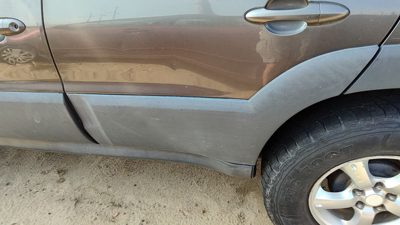 05 06 Mazda Tribute Driver Left Rear Moulding From Door Back Trim Strip Gray Cx