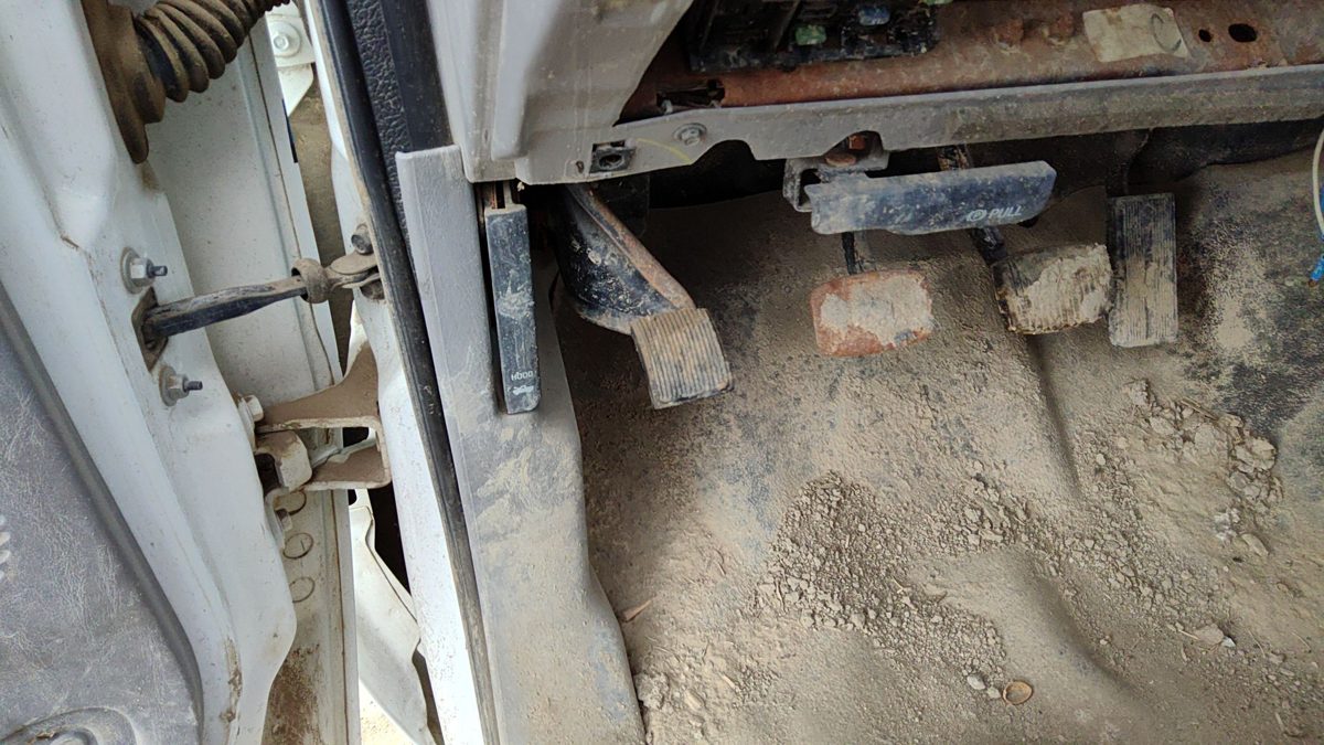 00 Ford F250 Super Duty Parking Brake Pedal Assembly Oem Complete Emergency Unit
