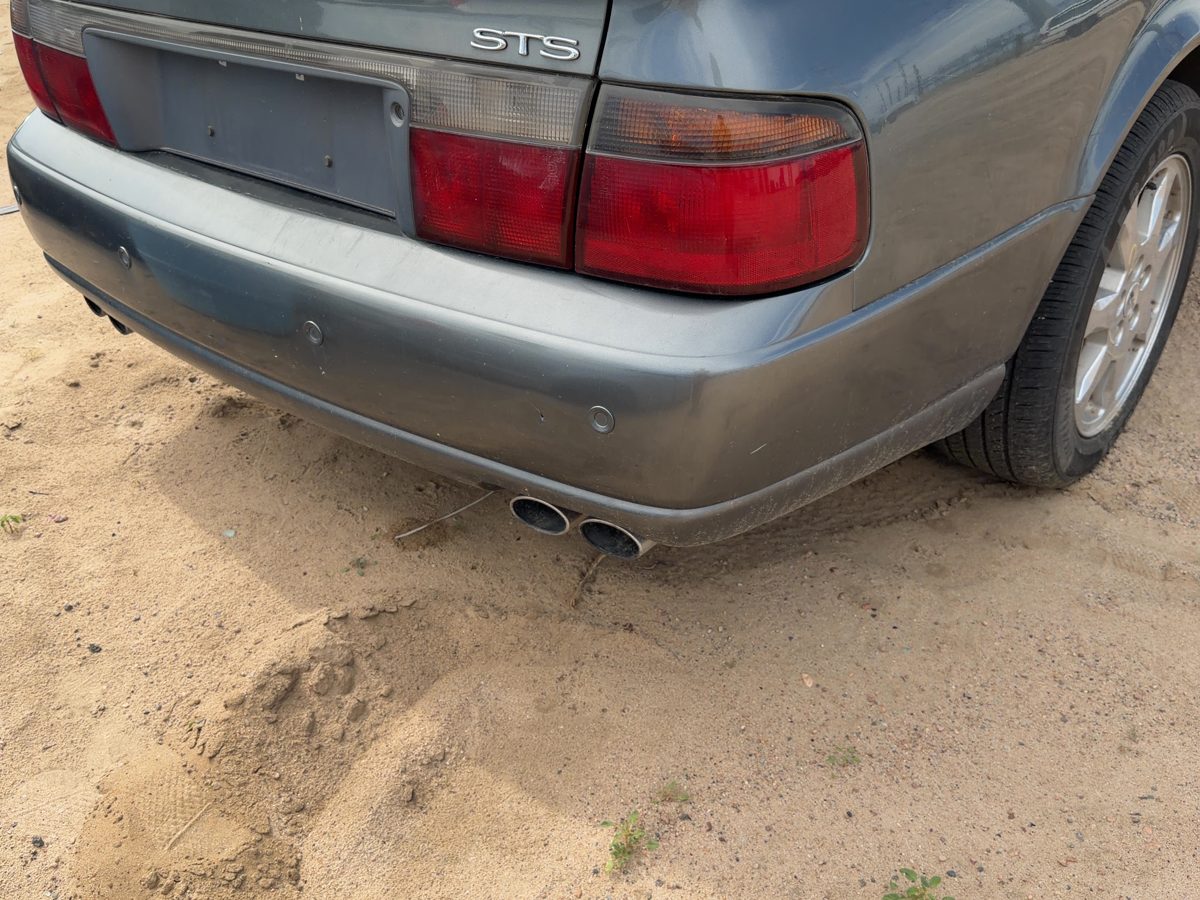 2003 Cadillac Seville Rear Bumper Assembly