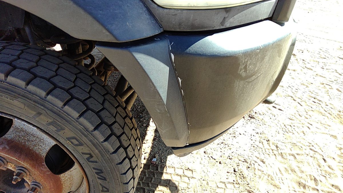2016 Dodge Ram 4500 Passenger Right Front Lower Flare Section From Bumper Oem
