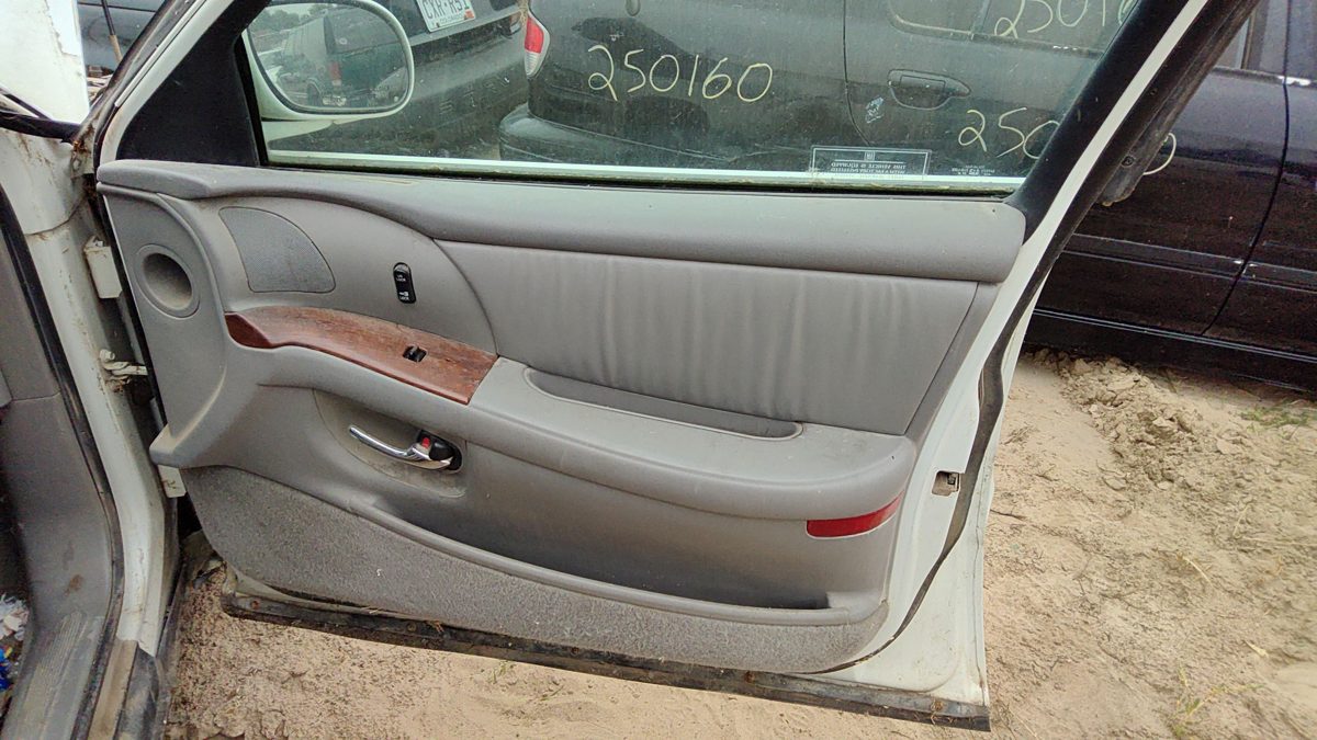 1997-05 Buick Park Ave Passenger Right Front Door Trim Panel With Switches Gray