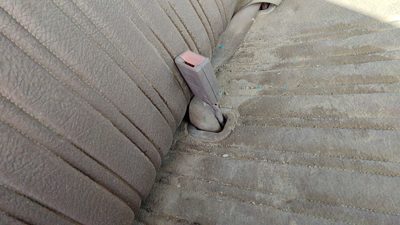 1994 Chevy Silverado 1500 Passenger Right Front Seat Belt Buckle Receiver Tan