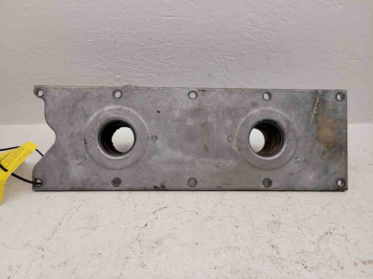 2000399.gm8m00 5.3l Valley Cover