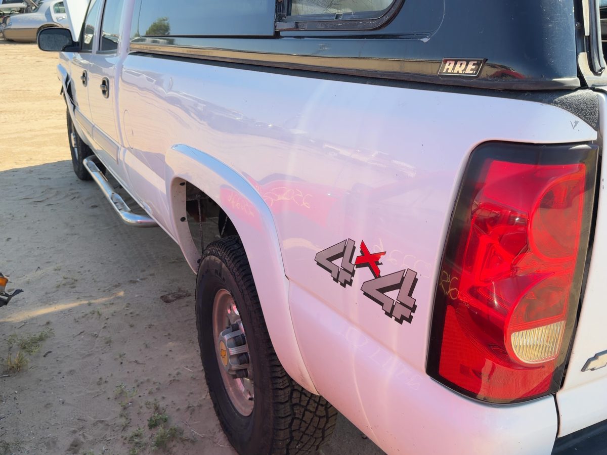 2005 Chevy Silverado 2500 Pickup Box/bed Assembly