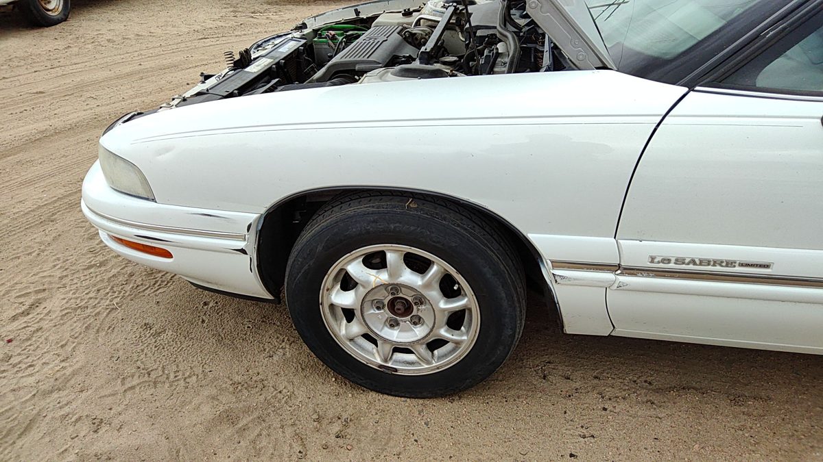 1998 Buick Lesabre Fender