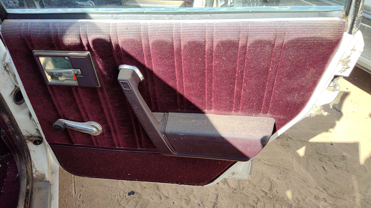 1987 Olds Ciera Passenger Right Rear Door Trim Panel With Switches Back Red