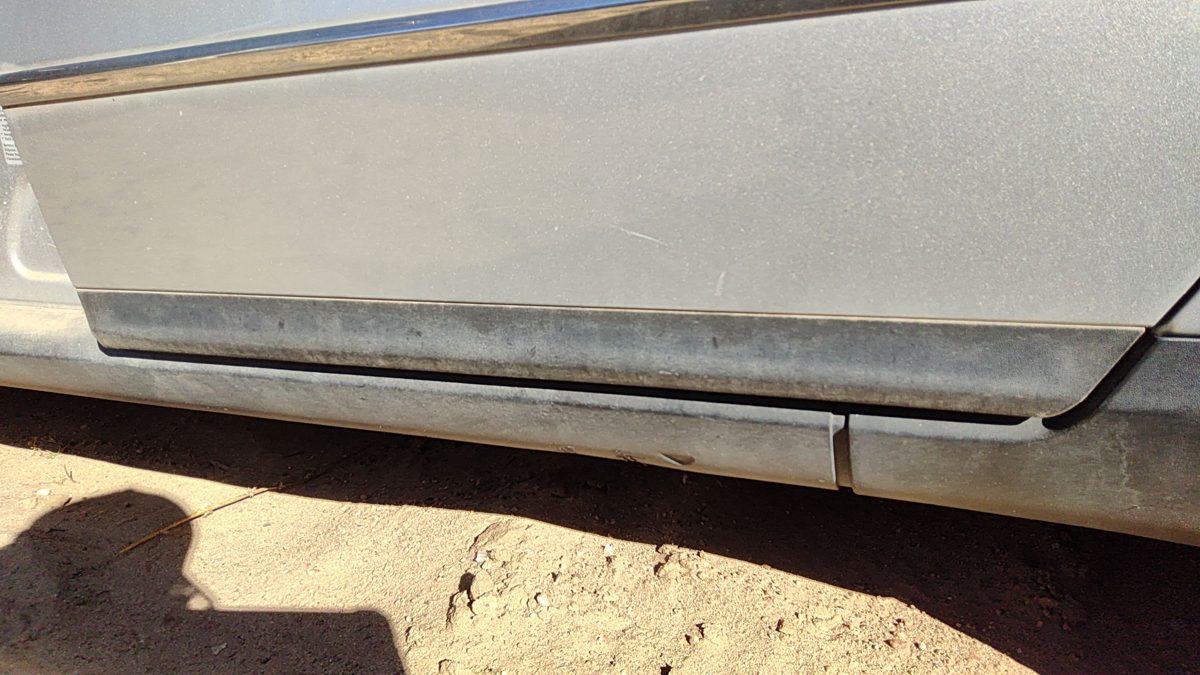 2006-2010 Vw Passat Driver Left Rear Lower Moulding From Door Back Trim Strip