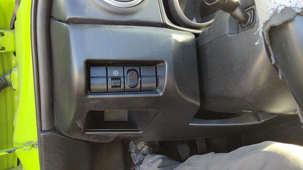 2005 Mazda 3 Dash Panel